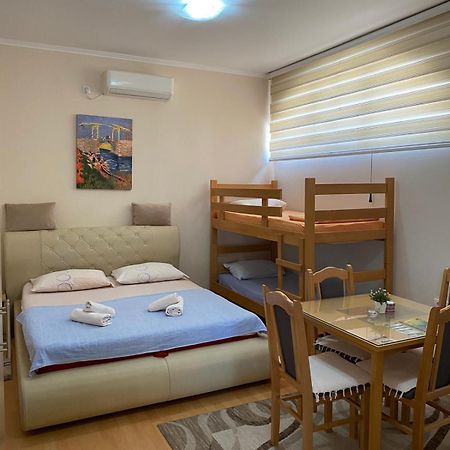 Sun City Apartments Trebinje Exteriör bild