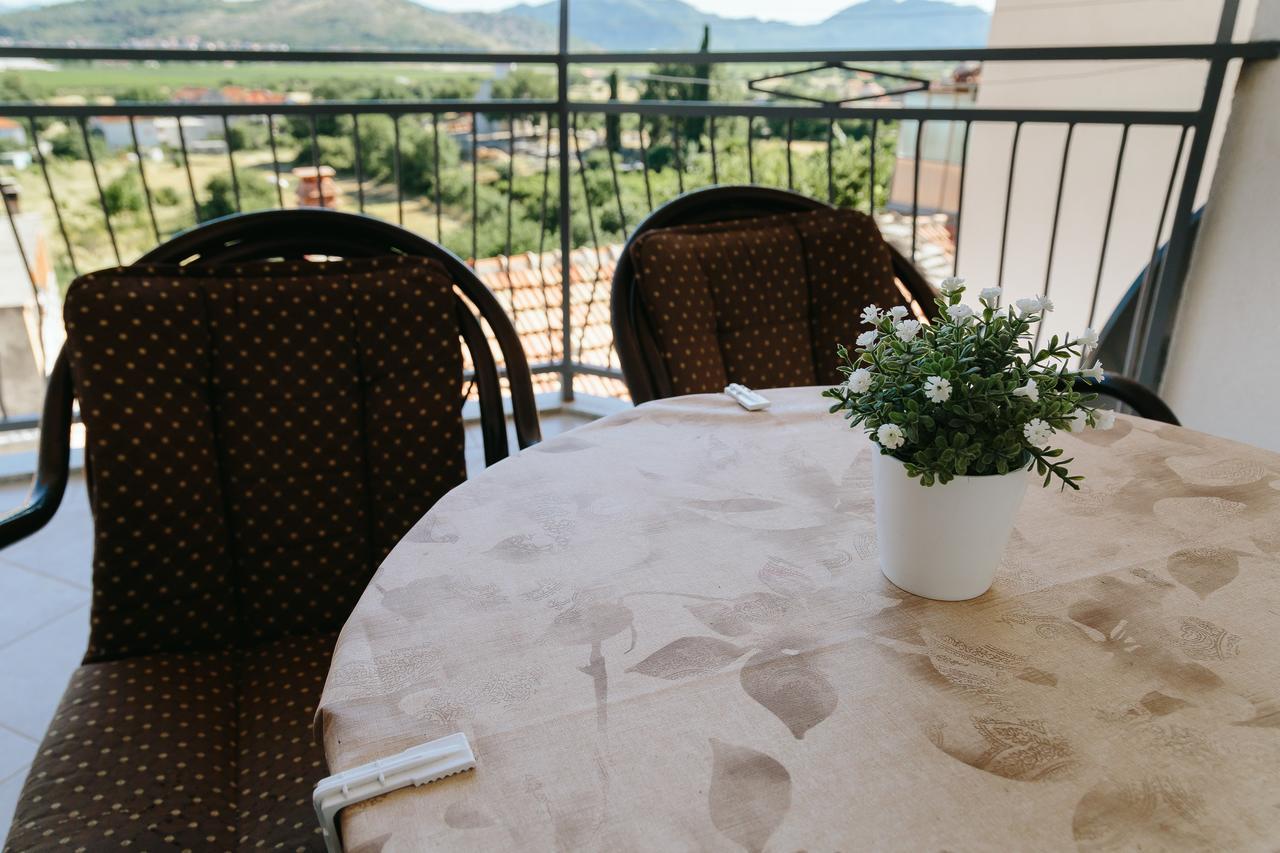 Sun City Apartments Trebinje Exteriör bild